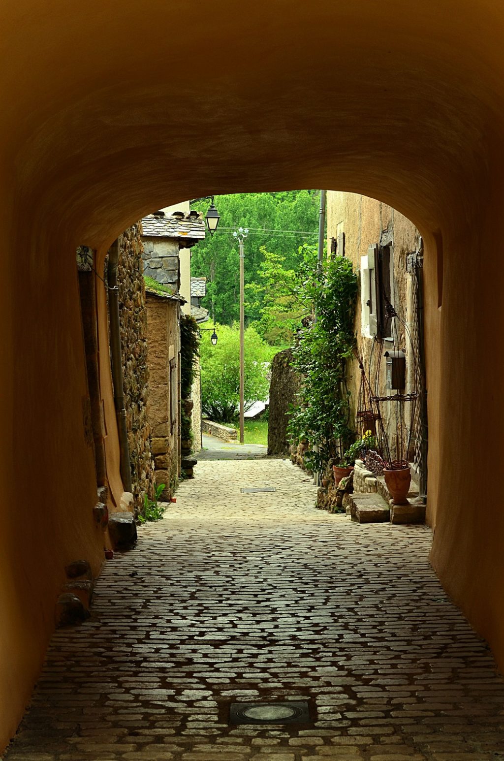 Une ruelle d'Ispagnac